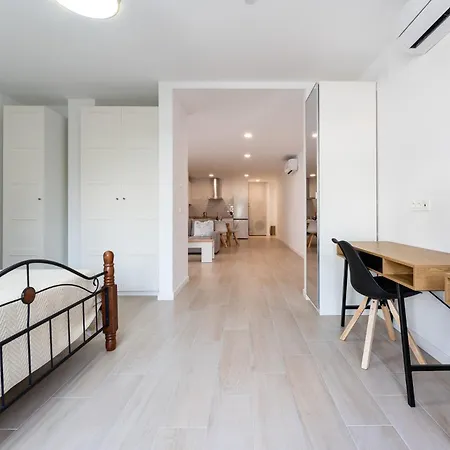 Malagasuite Urban Apartament