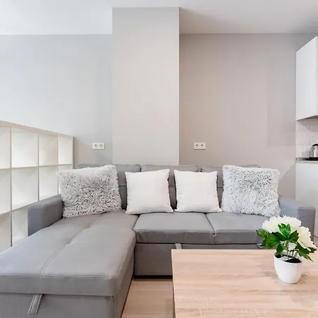 Malagasuite Urban Apartament *